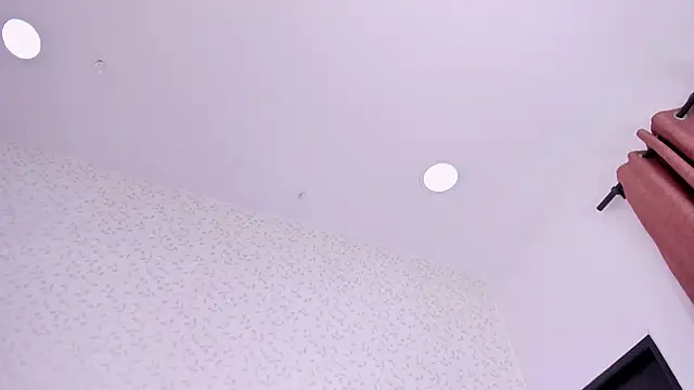 XXX chat uživo modela Helenn_monroy1