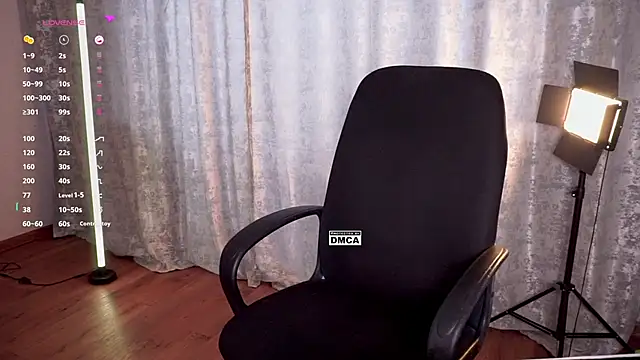 Hoot_owl_cb élő XXX-chatje