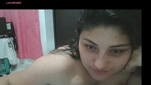 Mia_Hornyxxxn Live XXX chat