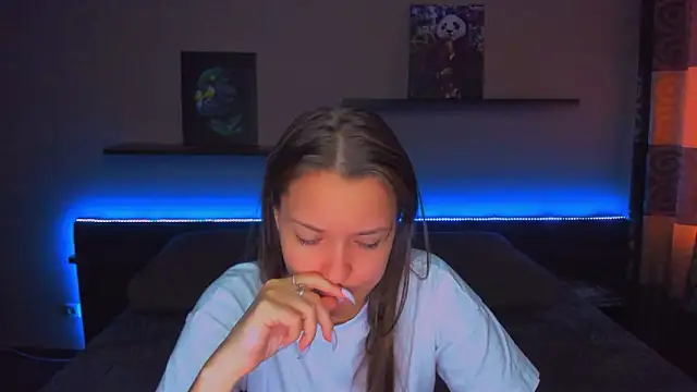 AlexaBarkley 即時 XXX 聊天