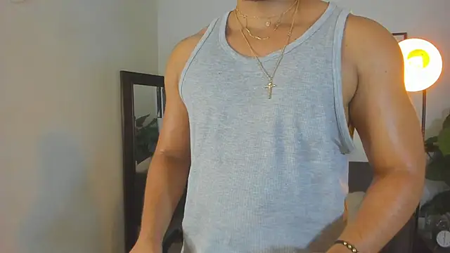 Онлайн чат XXX Justin_kingX7