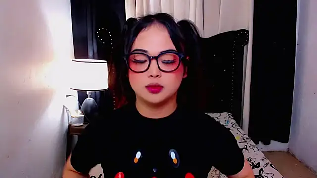 MajesticTransPinayDiva 网络视讯表演