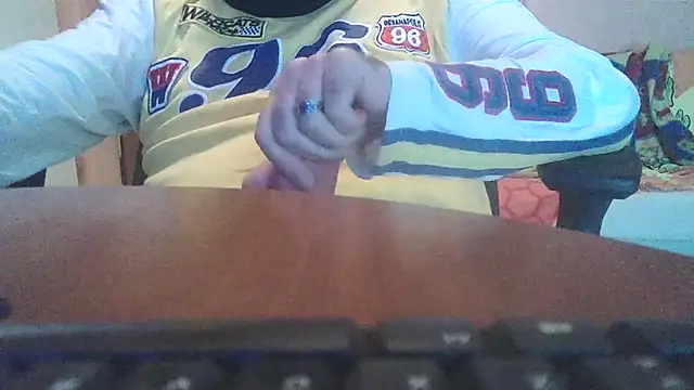 Show modela lanata na web-kameri