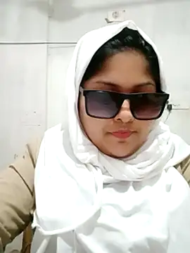 Nusrat-N – Live XXX-chat