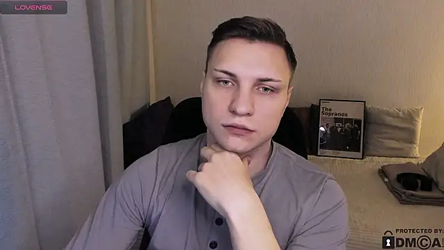 handsome_guy01: απευθείας συνομιλία ΧΧΧ