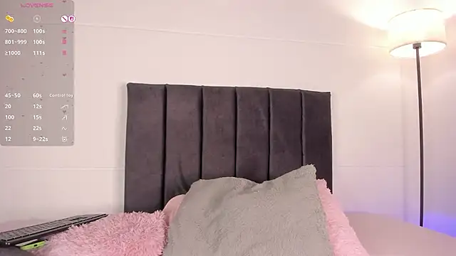 LynnSam_ élő XXX-chatje