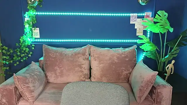 moco_choco élő XXX-chatje