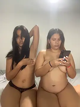 AngelaBlondee 即時 XXX 聊天