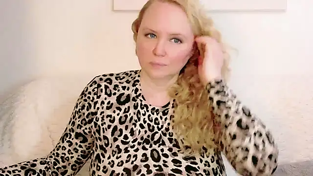 Sarah4you 라이브 XXX 채팅