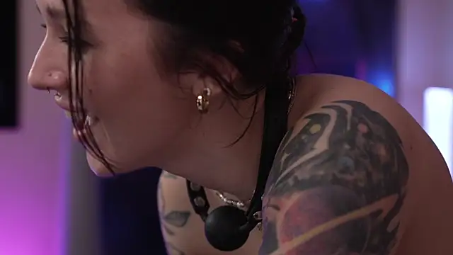 GirlGogo: απευθείας συνομιλία ΧΧΧ