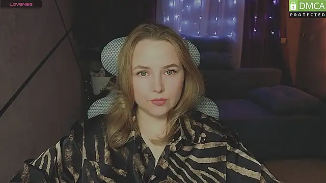 Mira_Mermayd – Naživo XXX chat