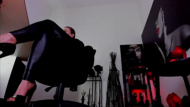 عرض كام MistressDemisweet