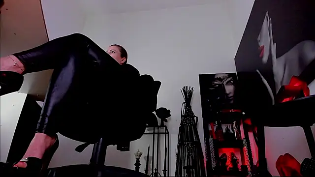 MistressDemisweet Live XXX-Chat