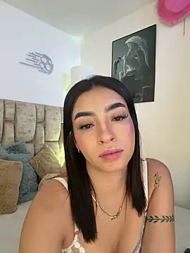 Zaray_star's Live XXX Chat