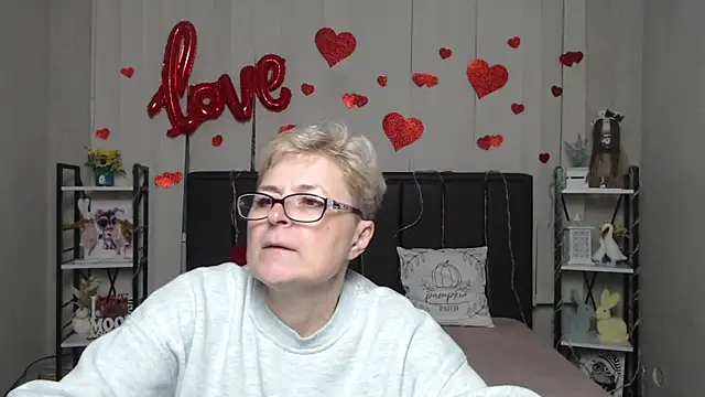 EmiliaGree Live XXX-Chat