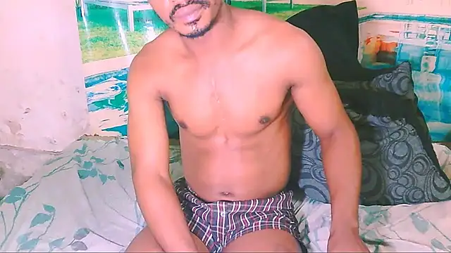 EbonyTiger69 élő XXX-chatje