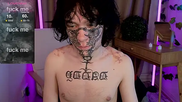 em0_b0y: онлайн-секс-чат