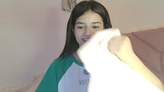 eva_sin18's Live XXX Chat