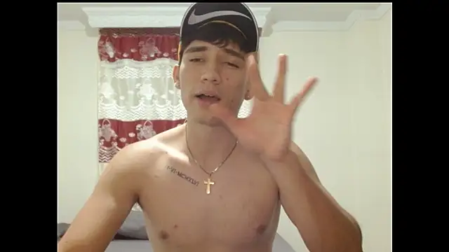 ChicoMaloFfF live XXX chat