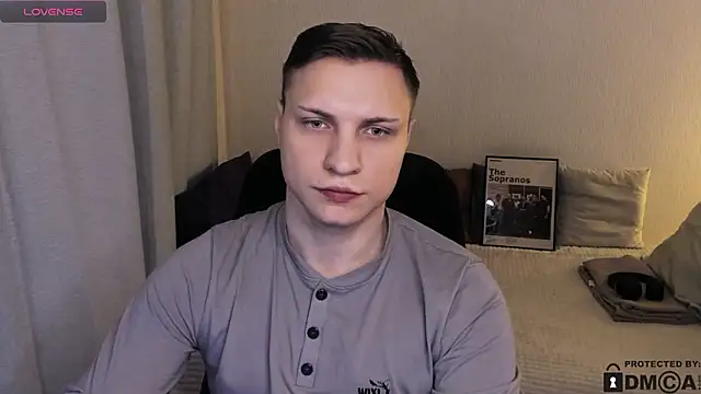 handsome_guy01 élő XXX-chatje