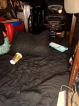 Thickkemzz41's Webcam Show