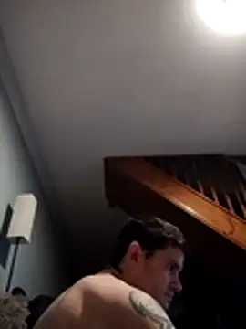 Hixxy_1025のライブXXXチャット