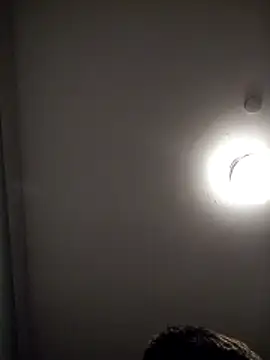 Hixxy_1025: απευθείας συνομιλία ΧΧΧ