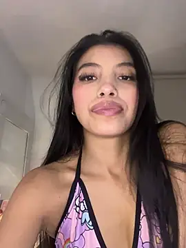 Tiffany_Low's Live XXX Chat