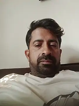 Chat +18 de XxX_KING30 ao vivo