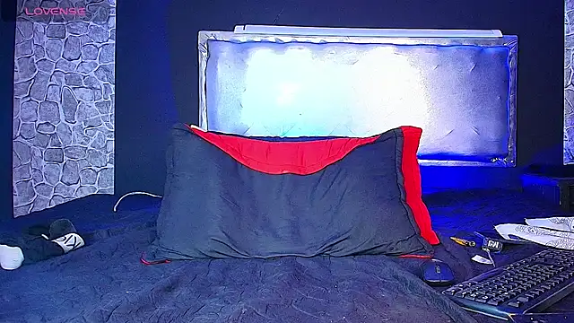 Strawberry_BoyS7 Webcamshow