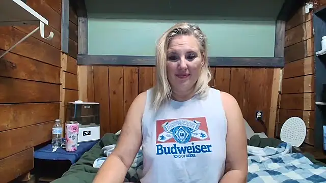 Chat +18 de lisaxlovexxx ao vivo