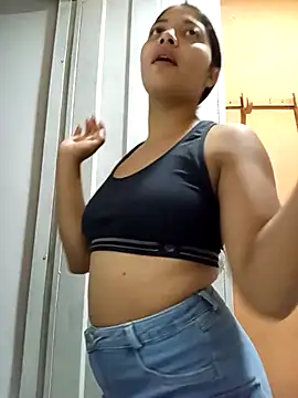 Zaira_xxx: вебкам-шоу