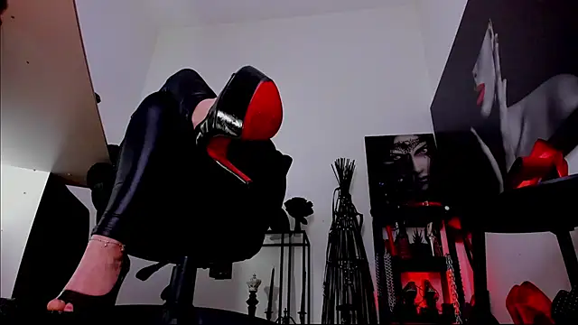 MistressDemi Live XXX Chat