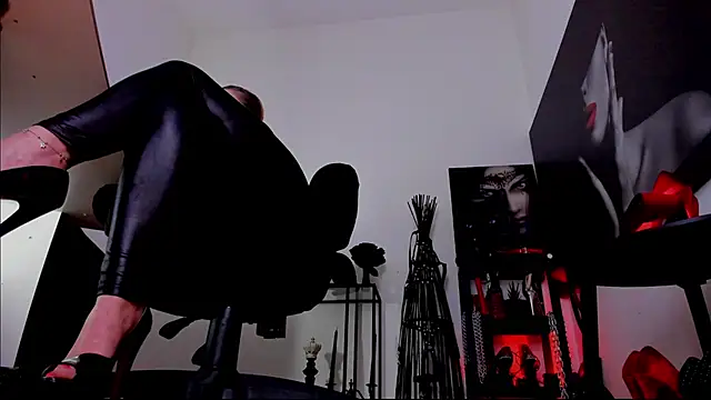 Chat XXX Live MistressDemi