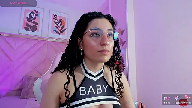 DemiJones_ লাইভ XXX চ্যাট