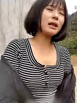 linda_bae00 Show Webcam