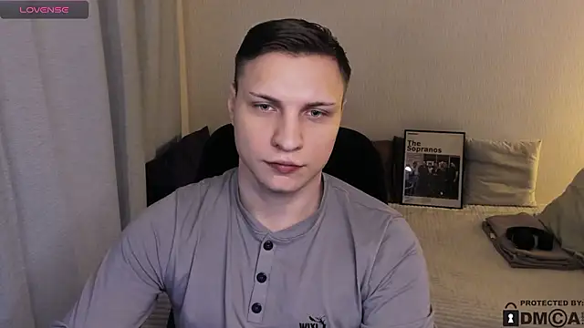 handsome_guy01 élő XXX-chatje