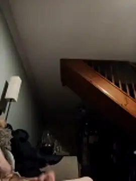 Hixxy_1025 live XXX chat