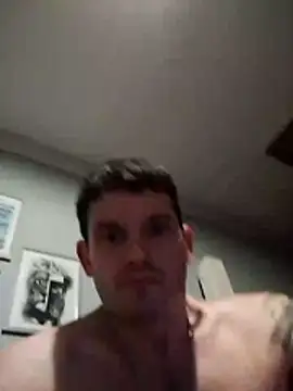 Hixxy_1025's Live XXX Chat