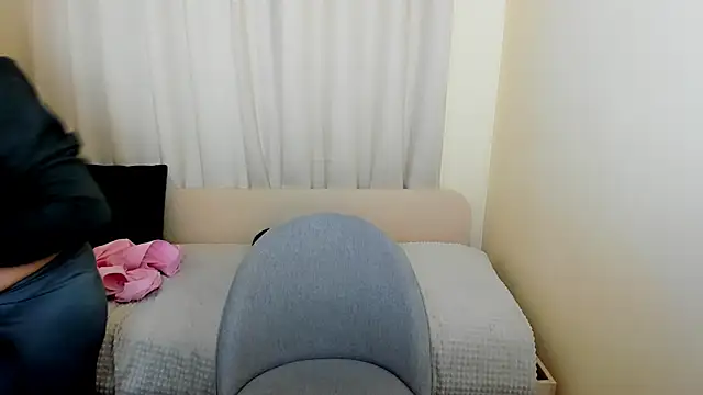 Chatroom XXX en direct de Alencia_