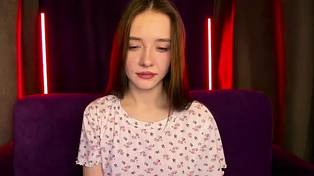 VasilisaTheWiseX élő XXX-chatje