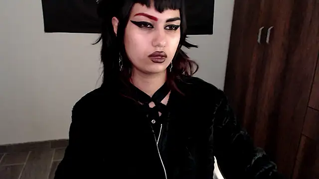 Chatroom XXX en direct de Little-Lucifer