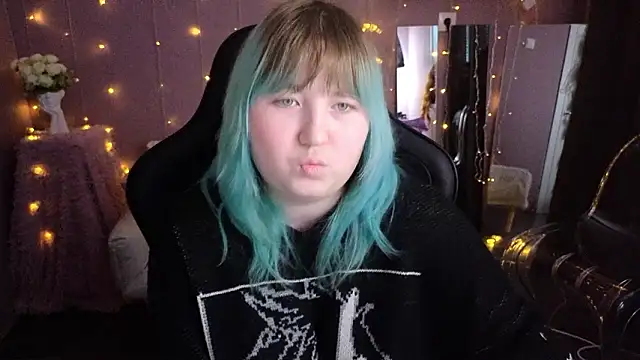 ChimberWol Adlı Modelin Canlı XXX Sohbeti