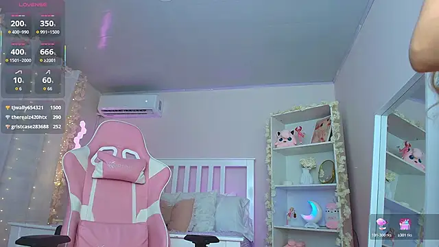 ely_cherry18 Chat XXX in diretta