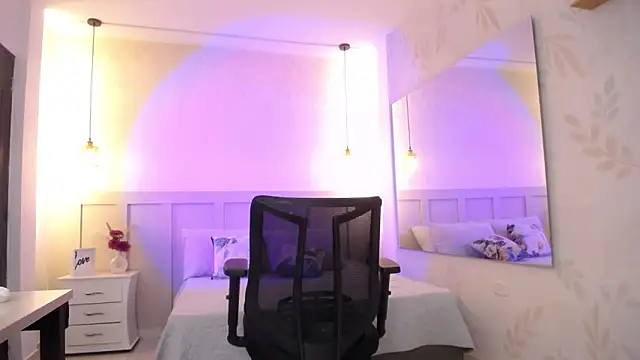 MartinaGuzmann's Live XXX Chat