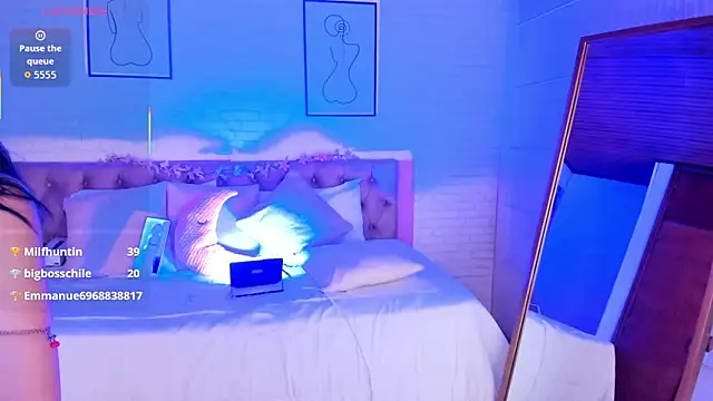 دردشة Kitty_Pam الجنسية المباشرة