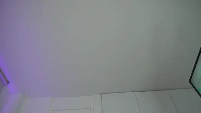 Chatroom XXX en direct de missweetpeach