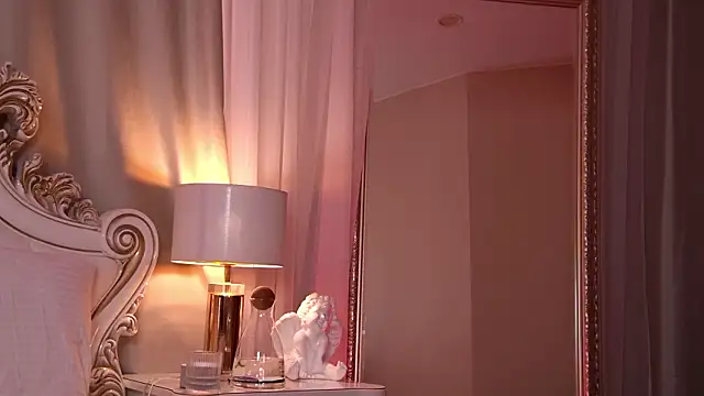 Chatroom XXX en direct de MeganStrain