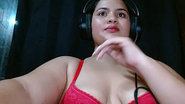 coco_curvy's Live XXX Chat