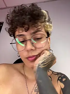 Živý XXX chat Abby_Evanns1